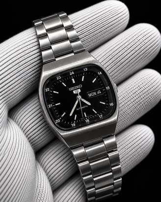 Vintage Seiko 5 Automatic 6309-523A TV Dial