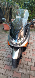 Yamaha tmax