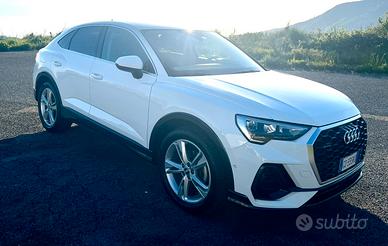 Q3 Sportback Business Plus QUATTRO