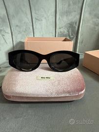 MiuMiu occhialj da sole