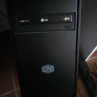PC fisso più monitor 