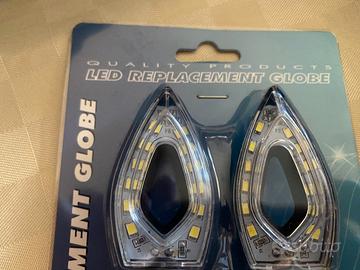 Portatarga moto con luce e indicatori di direzione