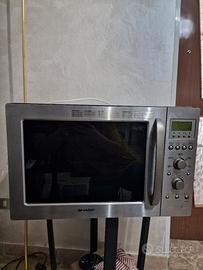 forno a microonde combinato Sharp R-93ST-A