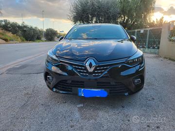 RENAULT Clio 5ª serie - 2021