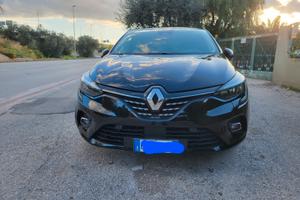 RENAULT Clio 5ª serie - 2021