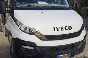 IVECO DAILY 2018 CON RIBALTABILE