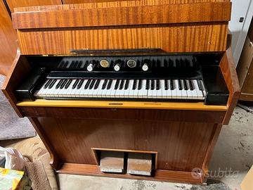 Harmonium G.Tubi