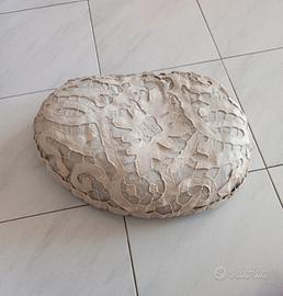 Cuscino Vintage Ricamo a Intaglio 