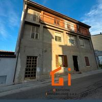 Ampio Appartamento di 160 mq pronto ad abitare