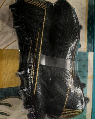 Scarpe calcio misura 43