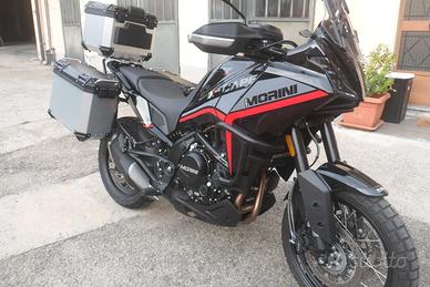 Moto Morini X-Cape 649 adventouring