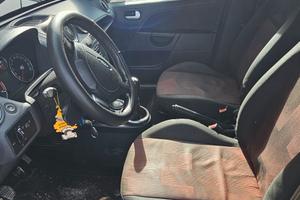 Ford fiesta 1.4 diesel 