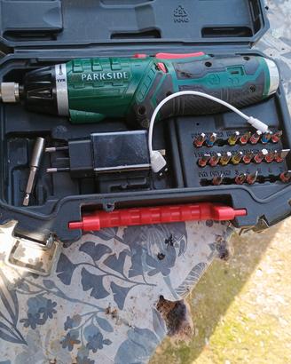 Avvitatore a batteria 