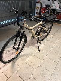 Bici elettrica B-TWIN original 700 - 265 km totali