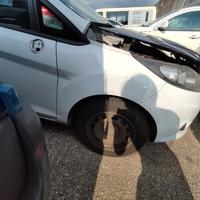 Parafango destro FORD FIESTA del 2010