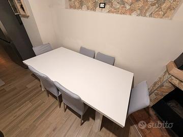 Tavolo cucina/salotto