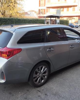 Toyota Auris Touring Sports