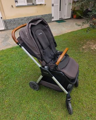 Passeggino nuna triv