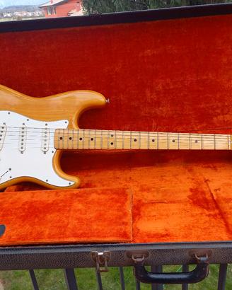 Fender stratocaster natural maple neck del 1975 