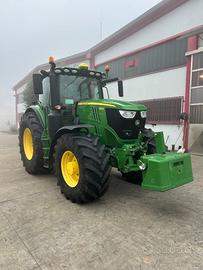 John deere 6215r