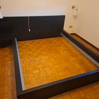 struttura letto 160×200 con cassettiera  e 2 menso