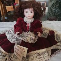 Bambole porcellana Capodimonte 