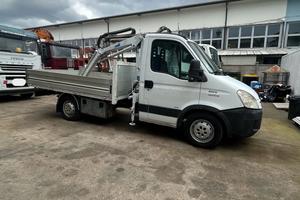 IVECO DAILY 35S12 MIDI CAB CON GRU