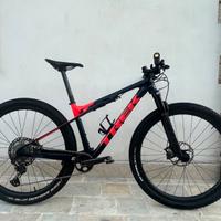 Trek mtb supercaliber 9.8