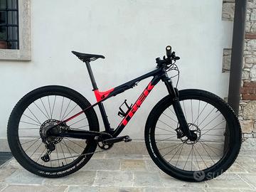 Trek mtb supercaliber 9.8