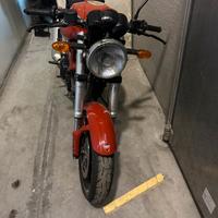 Ducati monster 695 km 8700