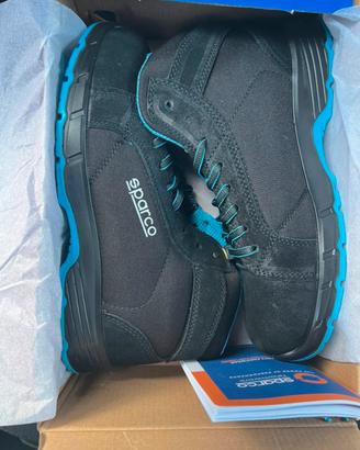Scarpe antinfortunistiche