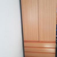 Armadio con 4 cassetti