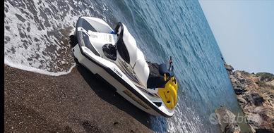 Moto d'acqua YAMAHA XL 700 3 POSTI