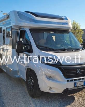 Elnagh T-Loft 532 con letti gemelli e dinette face