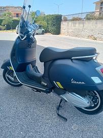 Vespa 300 hpe