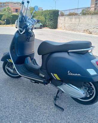 Vespa 300 hpe