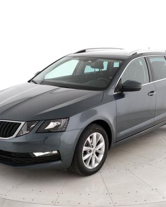 SKODA Octavia Wagon 1.5 g-tec Executive 130cv dsg