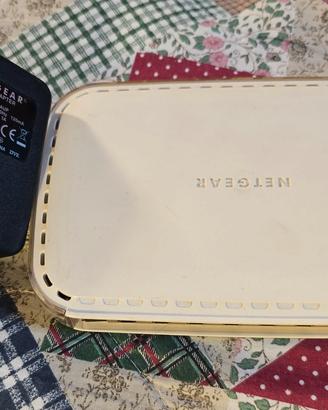 Switch ethernet netgear FS608 V3