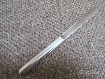 Tagliacarte  in argento  ANTONIO PIVA  designer