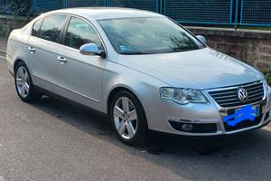 VW Passat B6 2.0 TDI 140cv.  DA RIPARARE 