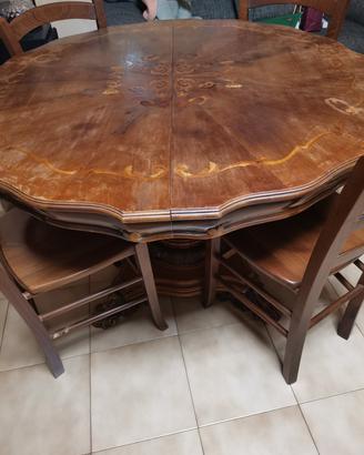 tavolo  salone e sedie