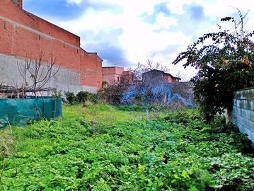 Terreno Edificabile con rudere da demolire