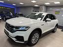 volkswagen-touareg-3-0-v6-tdi-scr-elegance