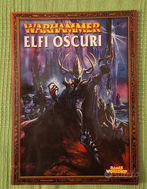 Libro degli Elfi oscuri Warhammer 