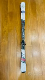 Sci Rossignol React RT con attacchi