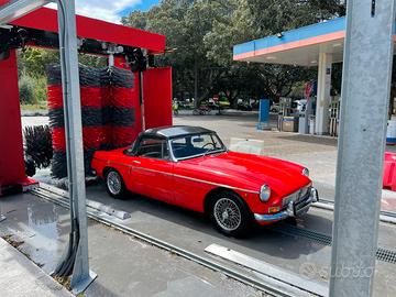 MGB 1965 Targa Oro