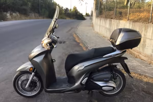Honda sh350i 2022