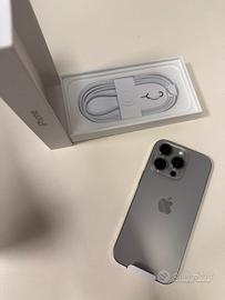 iPhone 16 pro 256 Appena Riparato