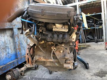 MOTORE COMPLETO FIAT Seicento /600 187A1000 benzin
