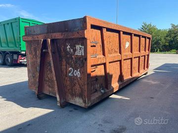 CONTAINER SCARRABILE USATO A CIELO APERTO